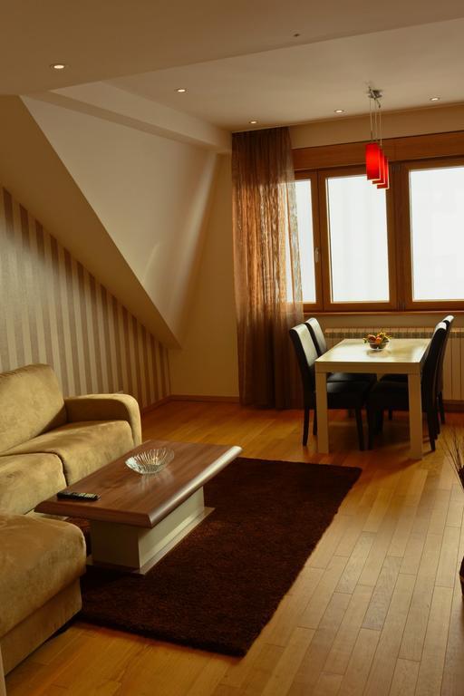 Klub Satelit Zlatibor Bed & Breakfast Exterior photo