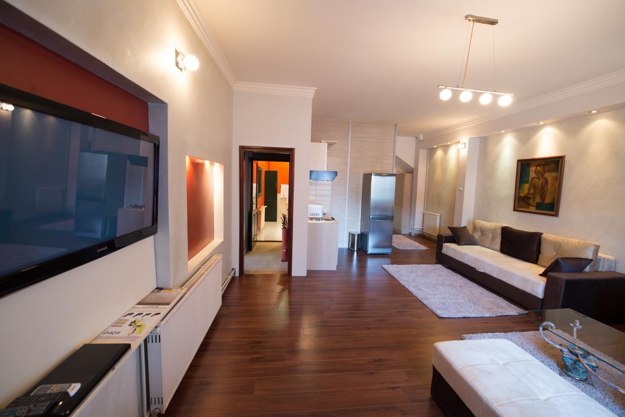 Klub Satelit Zlatibor Bed & Breakfast Exterior photo