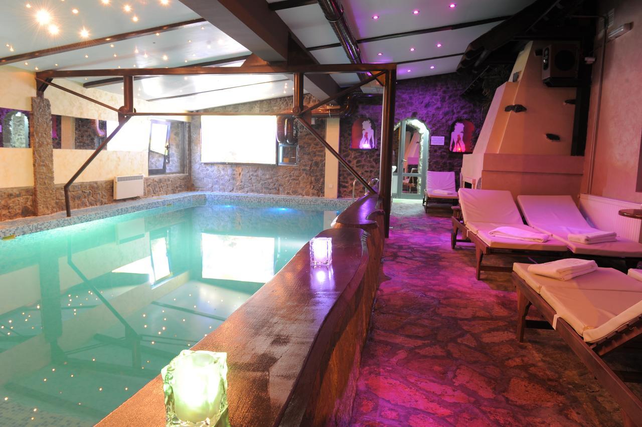 Klub Satelit Zlatibor Bed & Breakfast Exterior photo