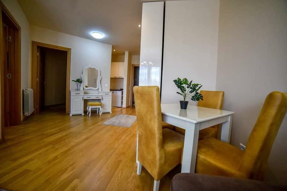 Klub Satelit Zlatibor Bed & Breakfast Exterior photo